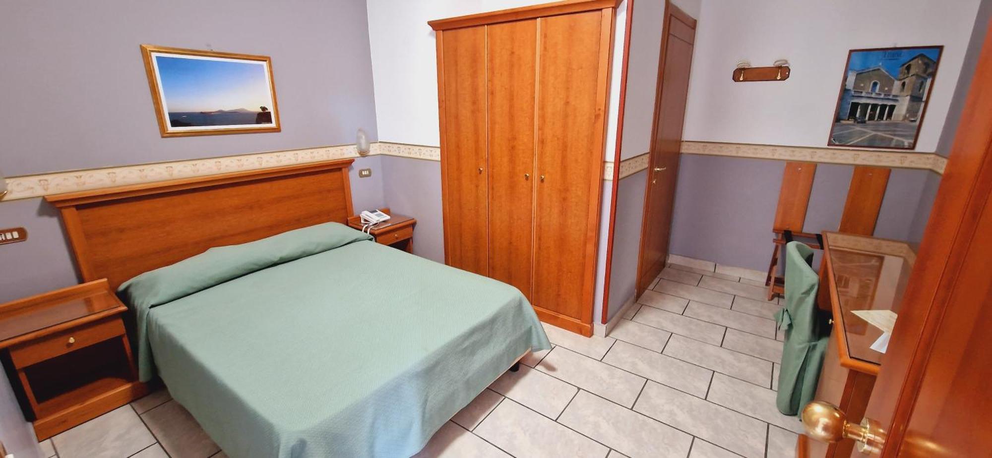 Hotel Lento Melito di Napoli ภายนอก รูปภาพ
