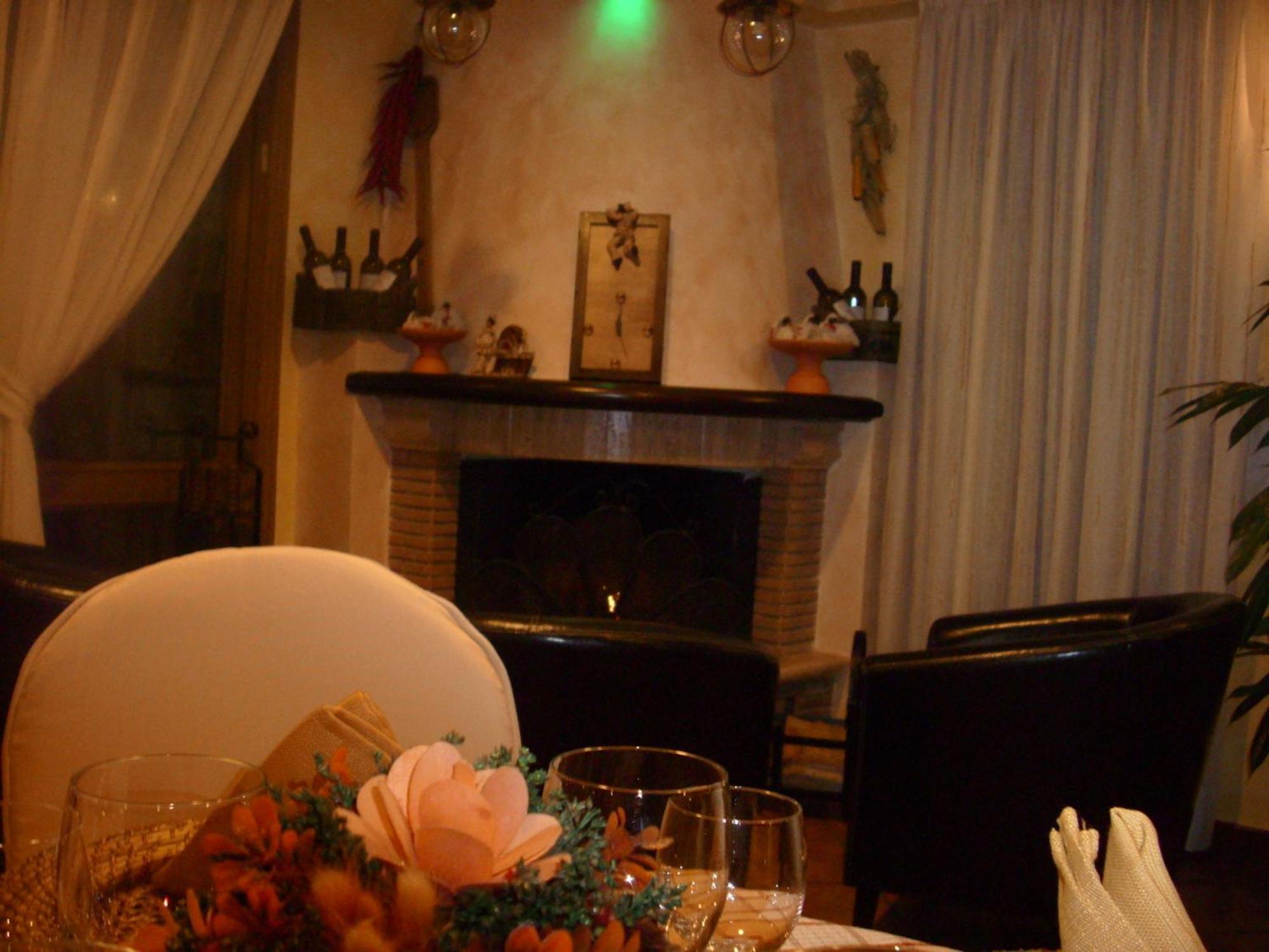 Hotel Lento Melito di Napoli ภายนอก รูปภาพ